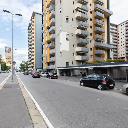 Uniterrace - Bicocca District Daire