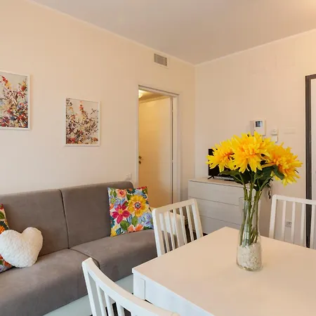 Uniterrace - Bicocca District Daire